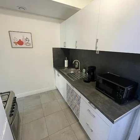 Apartment Les Pins - 24 Du Mans