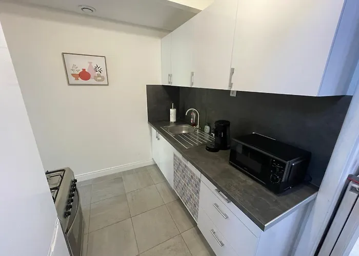 Apartment Les Pins - 24 Du Mans